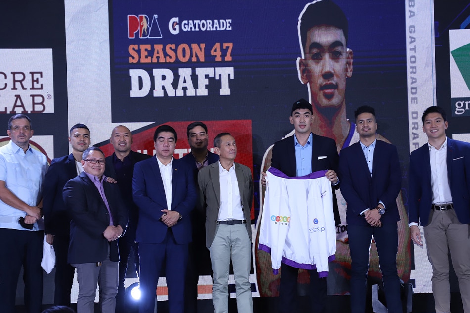 The entry of Arana (pictured), Ambohot, Hill, and Lojera has allowed the FiberXers to field a balance of young and veteran blood in the coming season. PBA Media Bureau