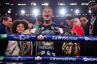 Haney beats Kambosos to become undisputed champion