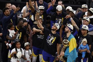 With 4th NBA title, is Curry a top-10 player all time?