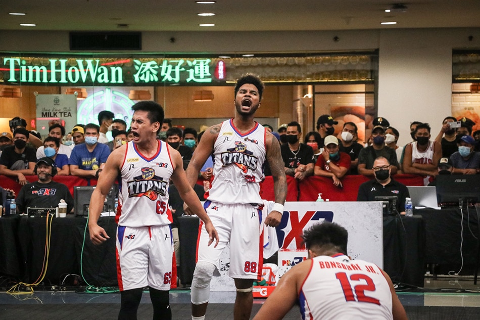 The Purefoods TJ Titans celebrate after their victory in Leg 6 of the PBA 3x3 Third Conference. PBA Images.