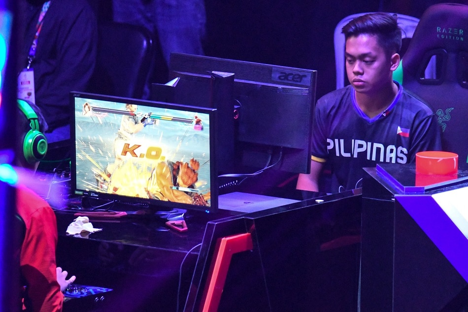 Alexandre 'AK' Laverez during SEA Games Tekken 7 esports event in San Juan City on December 10, 2019. Mark Demayo, ABS-CBN News/File 