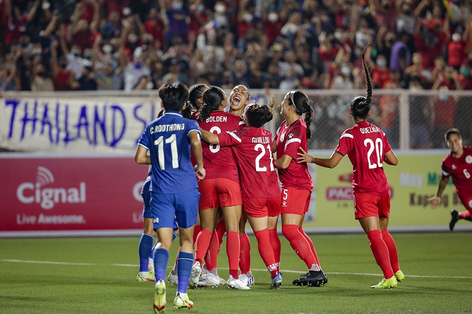 The Philippine team celebrates after Jessika Cowart (center) scored a goal during their match against Thailand in the ASEAN Football Federation (AFF) Women’s Championship held at the Rizal Memorial Stadium in Manila on July 17, 2022. George Calvelo, ABS-CBN News