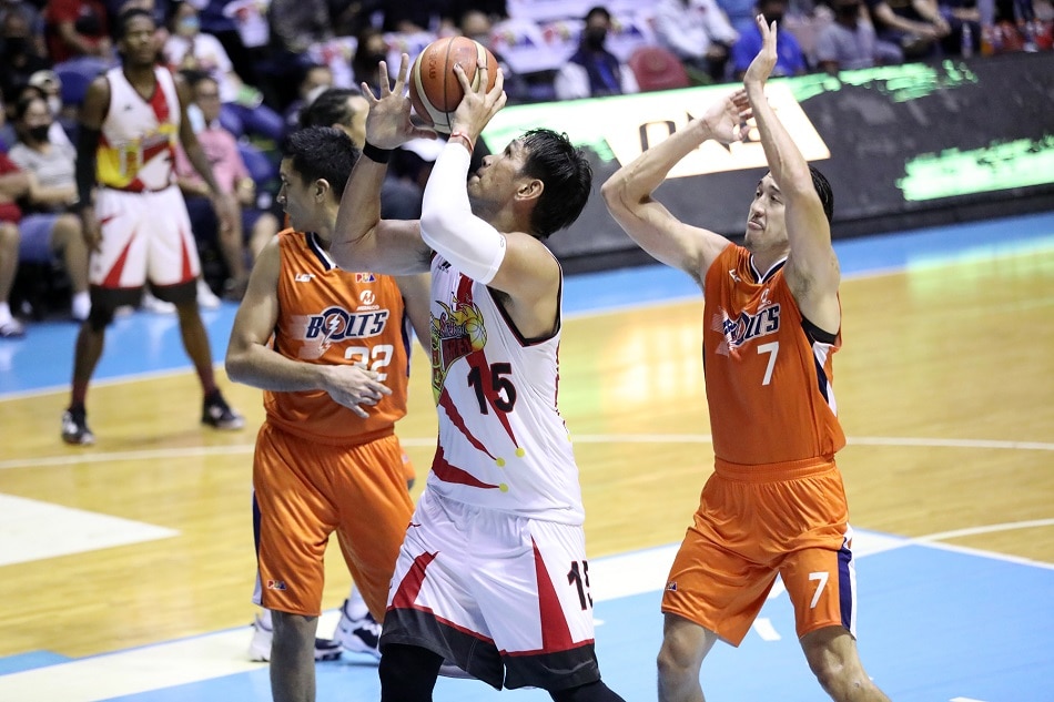 San Miguel center June Mar Fajardo in action against the Meralco Bolts. PBA Images.