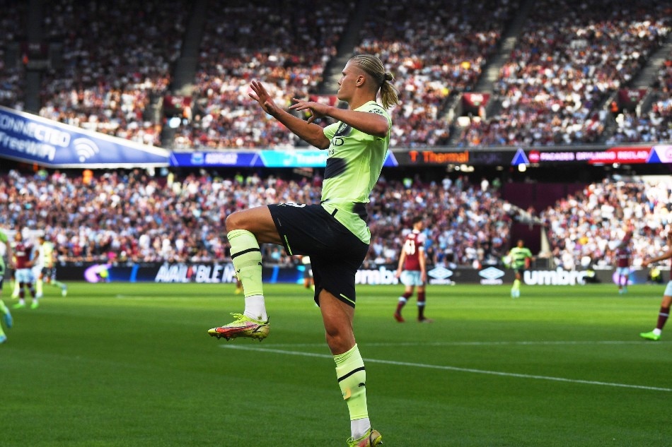 Manchester City's Erling Haaland celebrates after scoring the 2-0 lead during the English Premier League soccer match between West Ham United and Manchester City in London, Britain, 07 August 2022.  Neil Hall, EPA-EFE