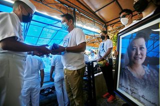 Lydia de Vega laid to rest