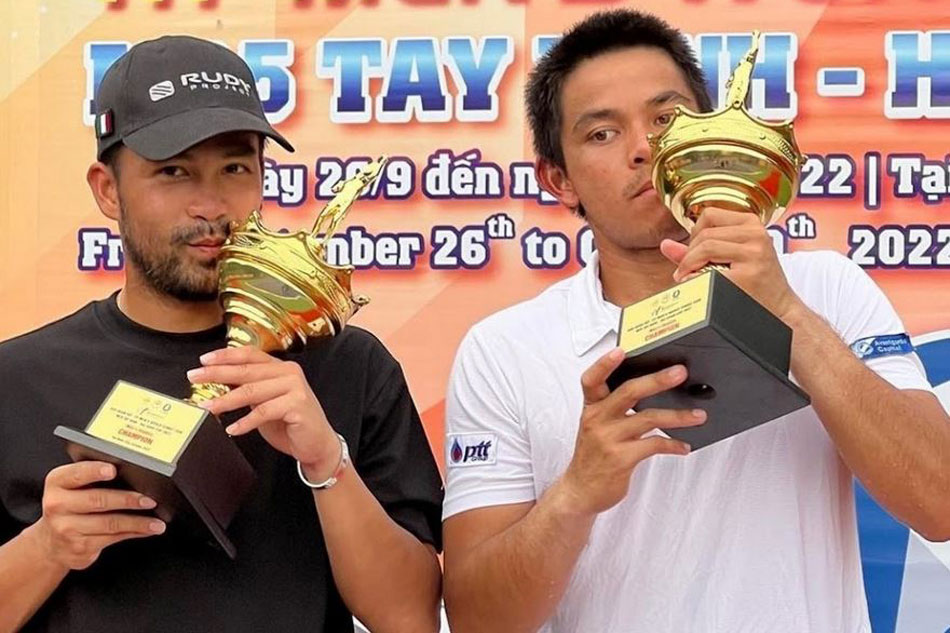 Filipino Francis Casey Alcantara and Thai Pruchya Isaro are the M25 Tay Ninh doubles champions. Photo courtesy of Francis Casey Alcantara on Instagram.