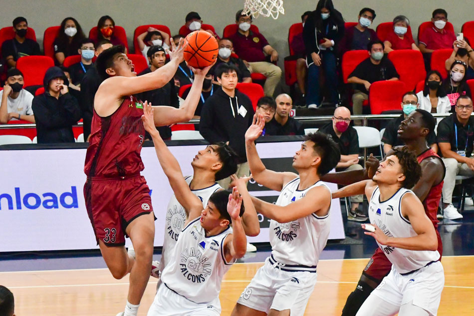  UP beats Adamson in OT for second win in UAAP 85