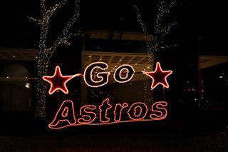 Houston Astros GM leaves after World Series triumph