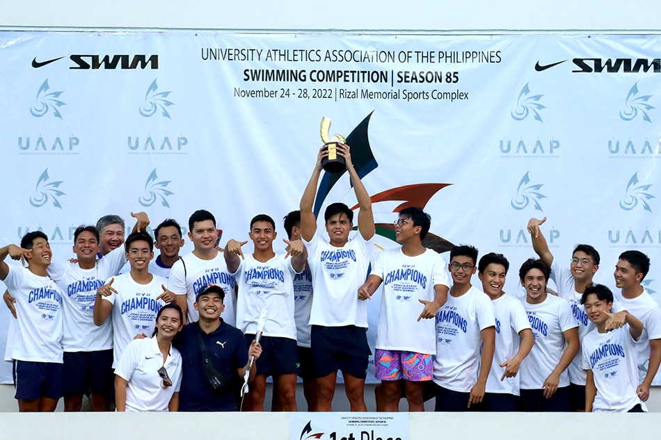Ateneo secured a seventh straight men's swimming championship. UAAP Media.