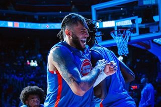 NBA: Hayes' late show helps Detroit down Doncic-led Mavs