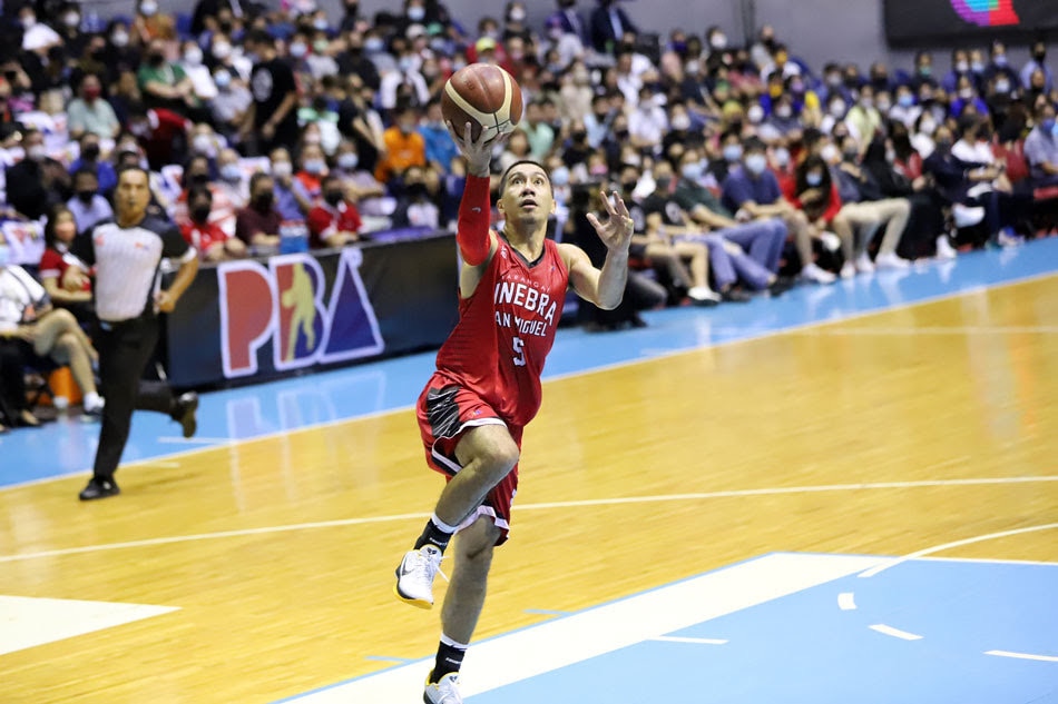 Pba Ginebra Stifles Bay Area For Game 1 Win Abs Cbn News 