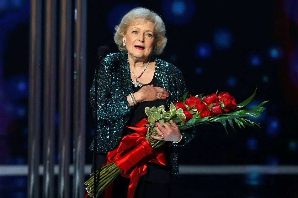 Betty White accepts the favorite TV Icon award during the 2015 People's Choice Awards in Los Angeles, January 7, 2015. Mario Anzuoni, Reuters/file