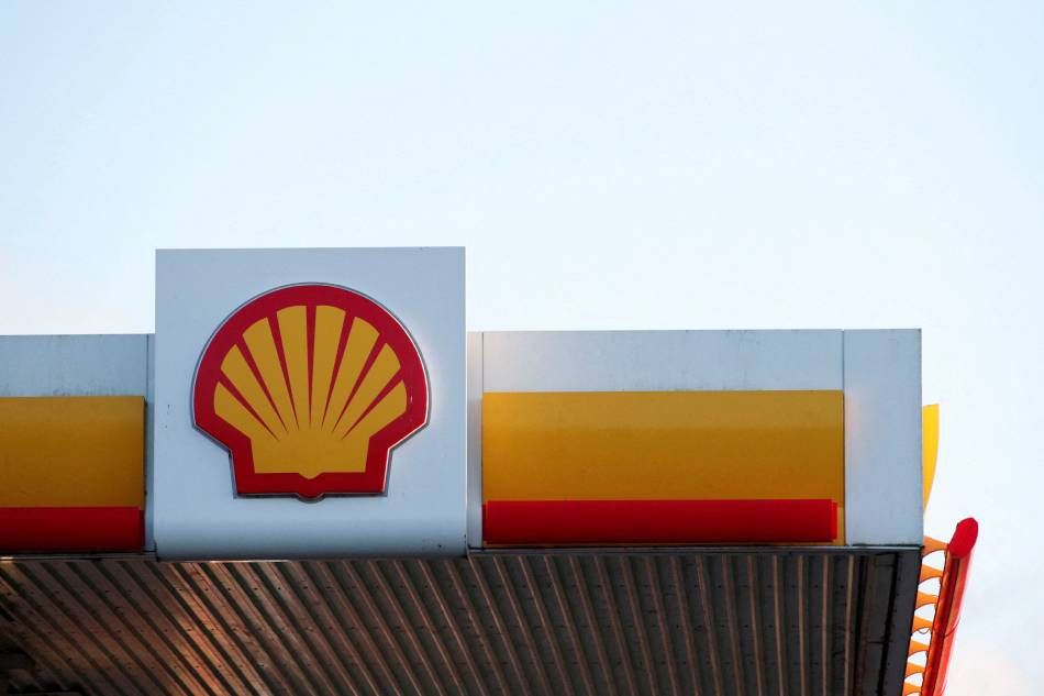 General view of a Shell petrol station sign, in Milton Keynes, Britain, January 5, 2022. Andrew Boyers, Reuters/File