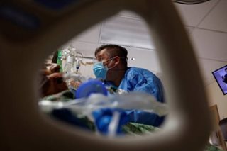 At up to $8,000/week, US travel nurses keep COVID-slammed hospitals afloat
