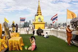 Thailand's economy rebounds in fourth quarter
