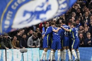 Football: Chelsea survive FA Cup scare