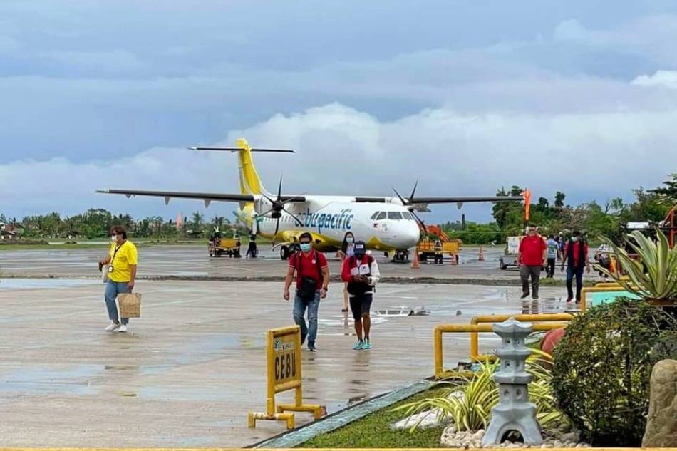 A Cebu Pacific flight arrived on March 28, 2022 at the Surigao City airport, marking the resumption of commercial flight operations in the city months after these were suspended due to the impact of Typhoon Odette, local officials said. Photo courtesy of Engr. Junelito Abrazado of CAAP Surigao City via City Tourism Officer Roselyn Merlin.