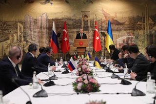 Russian, Ukrainian negotiators begin peace talks in Istanbul