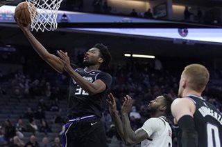 NBA: Kings find way to hold off Rockets