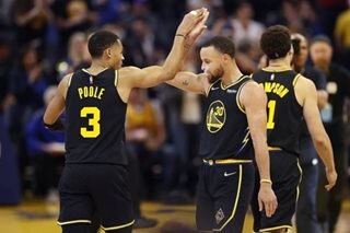 NBA: Warriors rout Grizzlies to take series lead