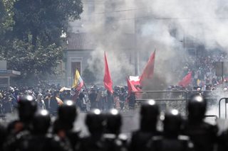 Fuel price protests in Ecuador turn violent, cops use tear gas