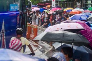 'Kulang na sasakyan, tagal ng biyahe problema ng mga commuter sa NCR'
