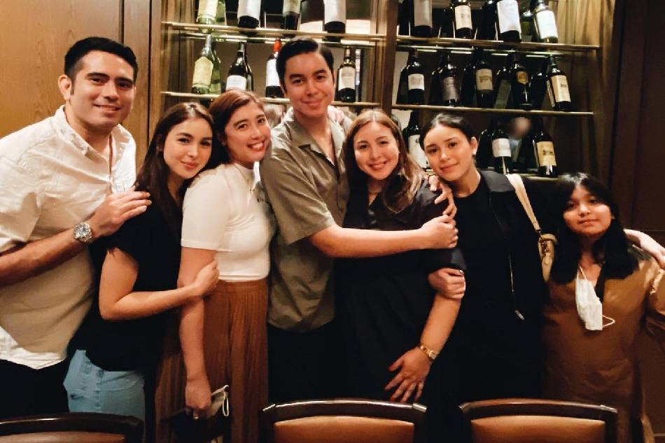 Gerald spotted with Julia's family amid breakup rumors ABSCBN News