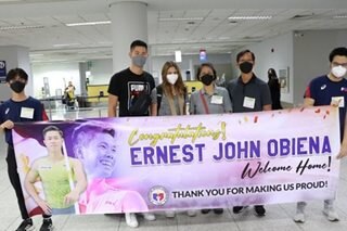 LOOK: EJ Obiena back in Manila after successful season