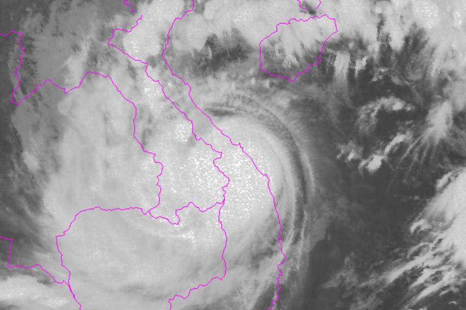 After Lashing Parts Of Ph Typhoon Karding Tears Across Vietnam Abs