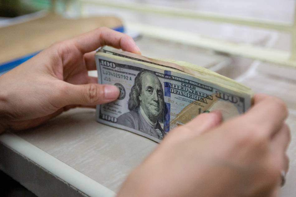 Peso likely to fall further vs US dollar as Fed stays hawkish: analyst
