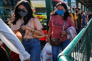 Mga eksperto hiling ang patuloy na pagsuot ng face mask
