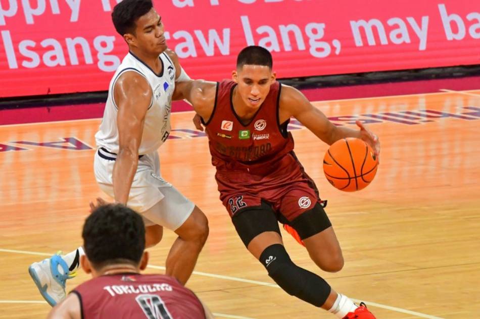 UP's Zavier Lucero in action against Adamson in the UAAP Season 85 men's basketball tournament. Mark Demayo, ABS-CBN News.