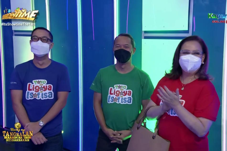 ABSCBN's Christmas station ID tops 1 million combined YouTube