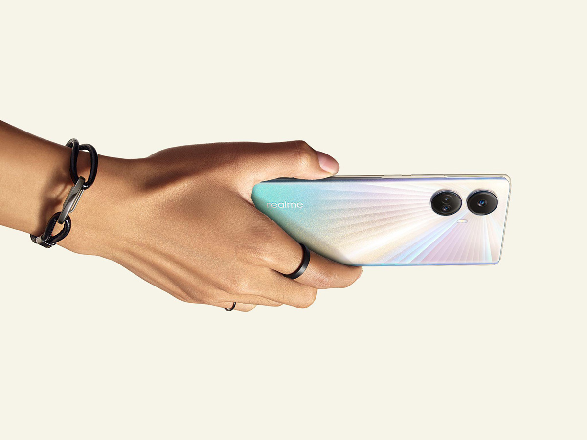Photo source: realme Philippines