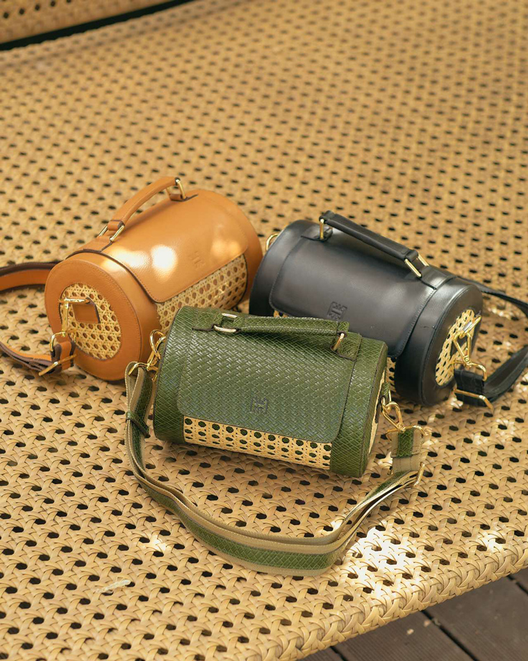 Fall in love with this Orias Solihiya Roller bag made of high-quality genuine leather. Photo source: SM Prime