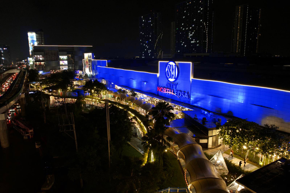 Mall chain celebrates 65 years with deals, treats 2