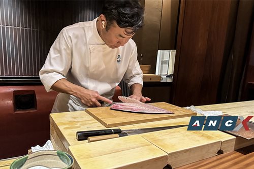 Japan's hand-forged knives a slice of samurai metallurgy