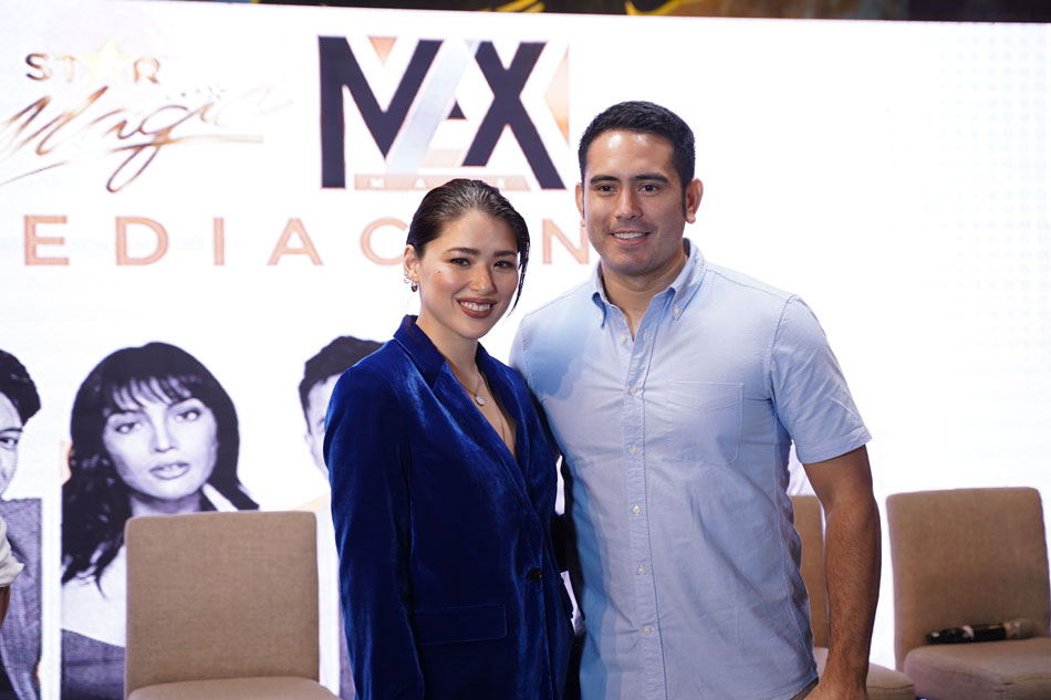  Kylie Padilla and Gerald Anderson grace the media conference for movie 