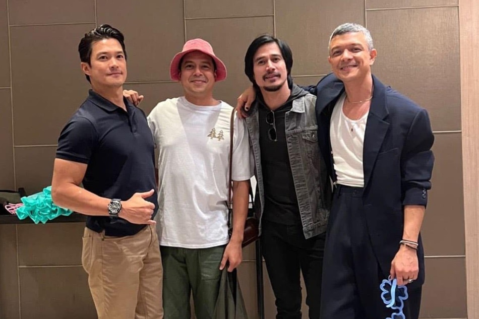 Actor Piolo Pascual has reunited with co-stars Diether Ocampo, Jericho Rosales, and John Lloyd Cruz. Photo from Pascual's Facebook page.