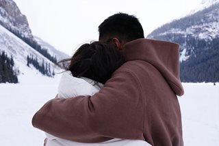 'Kumalma po kayo': Moira dela Torre identifies man she's hugging in social media photo