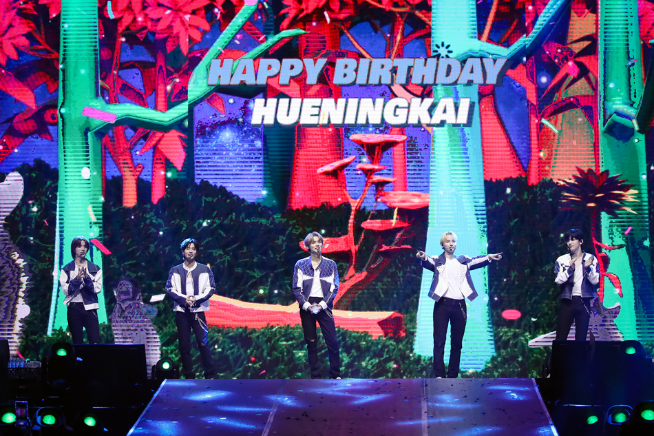 Tomorrow X Together concludes tour with fun, fiery PH concert