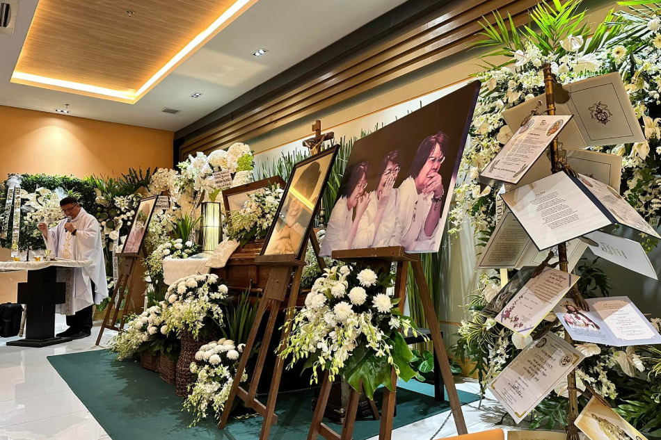 A Mass was held at the wake of Ethel Ramos. Photo courtesy of GR Rodis