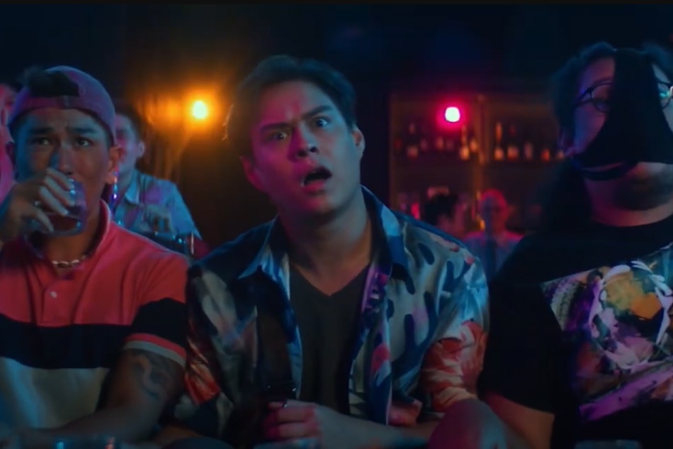 Enrique Gil Discovers Look-alike In 'I Am Not Big Bird' Teaser ...