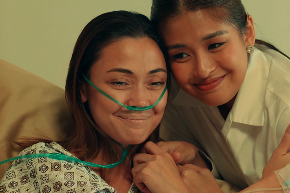 Alex (Gabbi Garcia) has reconciled with Rose (Jodi Sta. Maria) in the finale episode of 