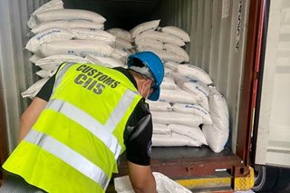 P23.8-M worth of suspected smuggled sugar seized at Manila port
