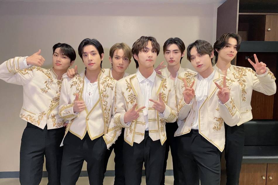 Backstage photo of Enhypen during the Manila stop of the K-pop boy band’s ‘Manifesto’ world tour, February 3-5, 2023. Photo: Twitter/@ENHYPEN