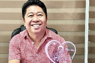 General Luna mayor gives singles extra pay on Valentine's Day