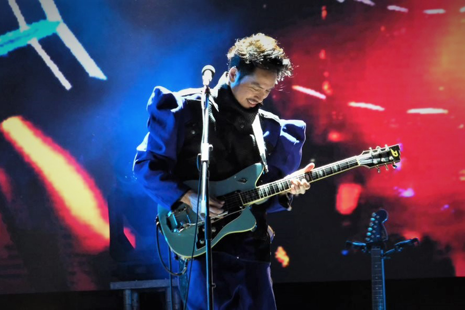  Rico Blanco. Jeeves de Veyra