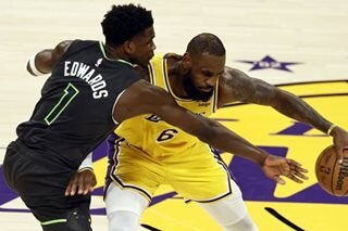 NBA: James leads Lakers into playoffs after thriller