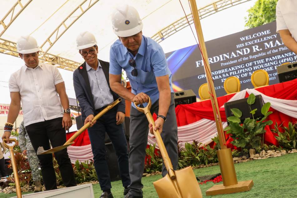 President Ferdinand R. Marcos, Jr. together with Department of Human Settlements and Urban Development Secretary Jose Rizalino Acuzar, leads the groundbreaking of the Pambansang Pabahay Para sa Pilipino Housing Project in Heroes Ville in Barangay Gaya-Gaya, City of San Jose del Monte, Bulacan on April 19, 2023. Rey Baniquet, PNA